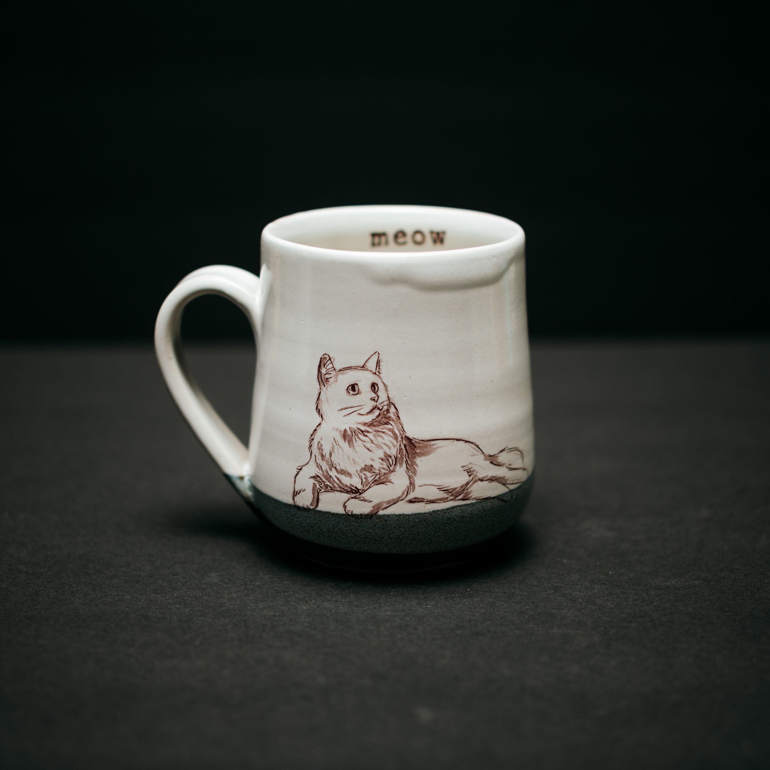 Tiny Cat Pottery: Le Chat